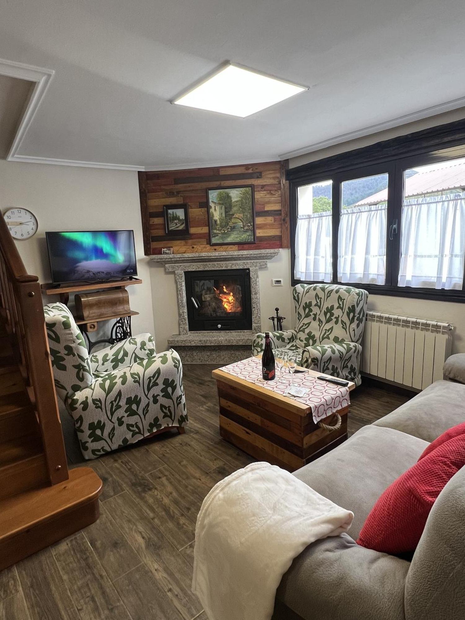 Casa Boni Y Florina Villa Nava Eksteriør billede